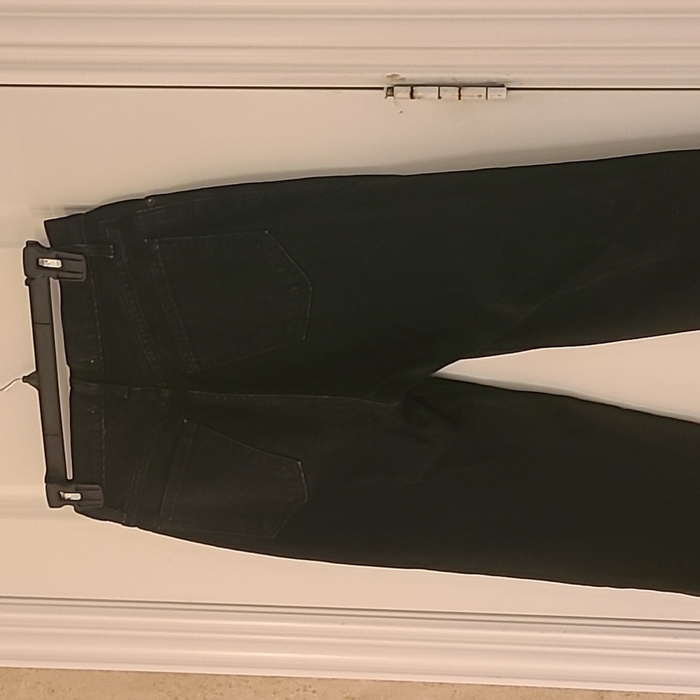 SOLD-Abercrombie & Fitch The 90s Straight Ultra High Rise Jeans Black Raw Hems - Picture 8 of 11